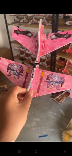 電動(dòng)飛機(jī)飛行器 公園廣場(chǎng)熱銷的兒童玩具新寵